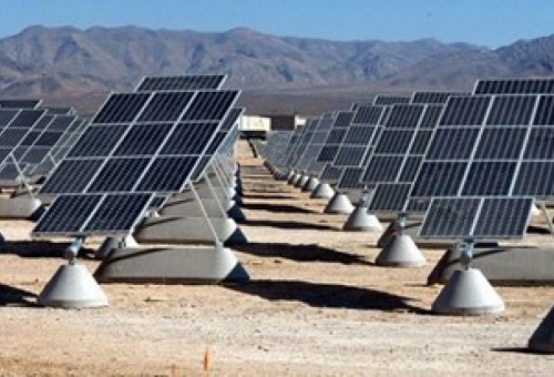ایجاد اشتغال با توسعه نیروگاه‌های برق خورشیدی در قم