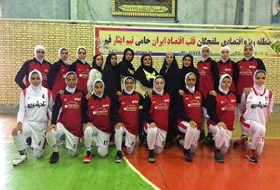 نادر شيمي قم مدعي قهرماني سوپر ليگ بسكتبال بانوان / جای خالی مردان قم در بسکتبال ایران