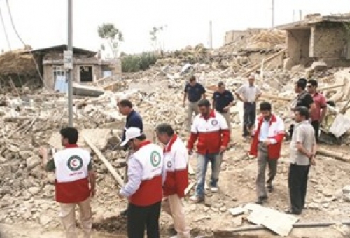 اعزام دومین تیم بهداشت و درمان هلال احمر قم به مناطق زلزله زده
