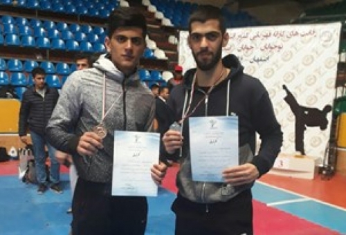 درخشش دوقلوهای کاراته قم در مسابقات امیدهای ایران