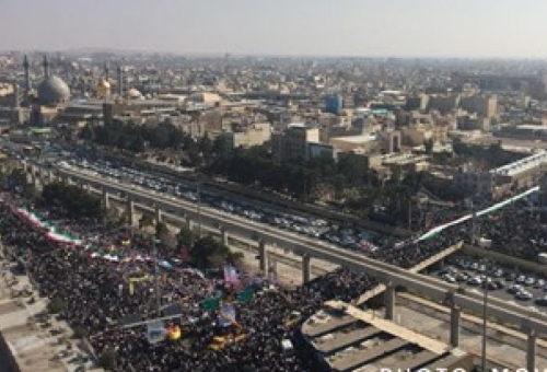 راهپیمایی حماسه آفرین 22 بهمن نهیبی طوفانی بر پیکره استکبار جهانی بود