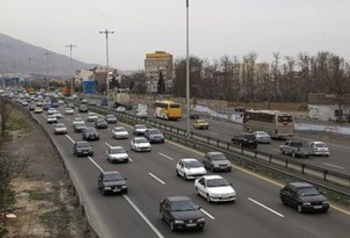 تردد بیش از 16 هزار خودرو در هسته مرکزی شهر قم