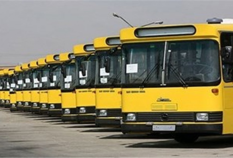 فعالیت ناوگان اتوبوسرانی برای انتقال مردم به بوستان‌های بزرگ شهر