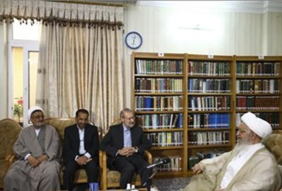 رئیس مجلس با آیت الله مکارم شیرازی دیدار کرد