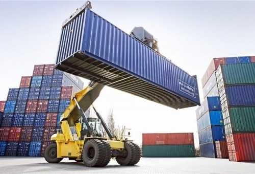 مقاصد کالاهای صادراتی قم محدود است/ کاهش حجم صادرات