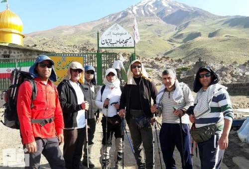 صعود موفقیت‌آمیز کوهنوردان آبفای قم به دماوند، بام ایران