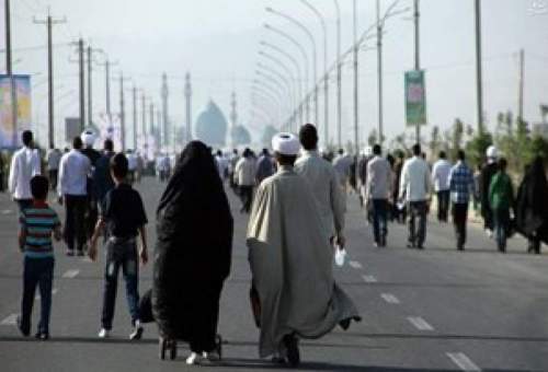 پیاده‌روی بزرگ عید غدیر در قم برگزار شد