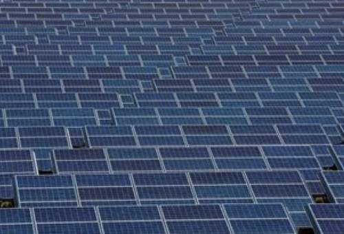 عملیات احداث نیروگاه خورشیدی 100 کیلوواتی آغاز شد