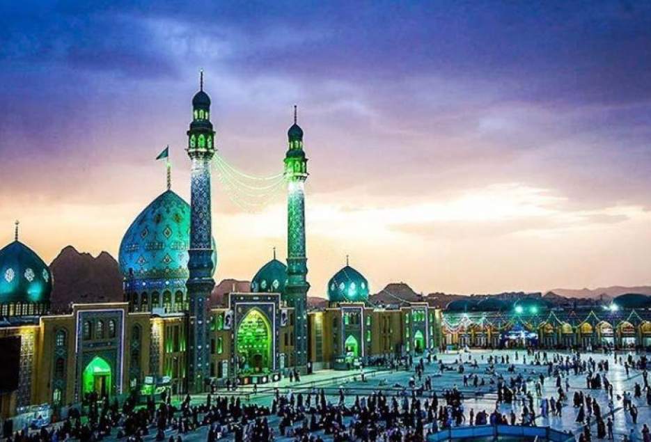 رویکرد فرهنگی مسجد مقدس جمکران تربیت زائر انقلابی است