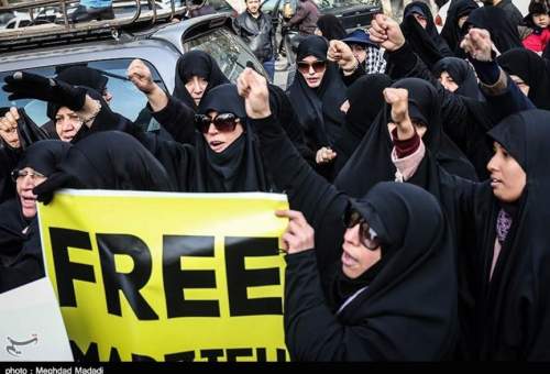 تجمع فعالان دانشجویی و رسانه‌ای در حمایت از "مرضیه هاشمی"