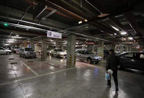 پارکینگ های قم ظرفیت 6542 خودرو را دارد