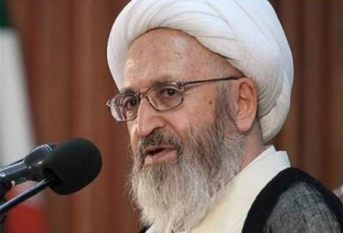 آیت‌الله سبحانی: عذر خیانت‌کاران در جنگ ایران و عراق پذیرفته نیست