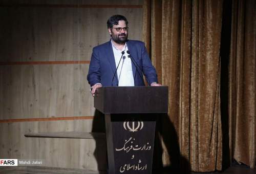 نشست دبیر شورای عالی فضای مجازی با فعالان اقتصادی مجازی