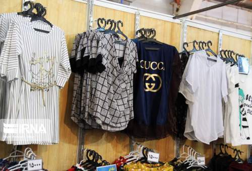 پوشاک قاچاق ۲۰ درصد ظرفیت بازار لباس قم را اشغال کرده است.