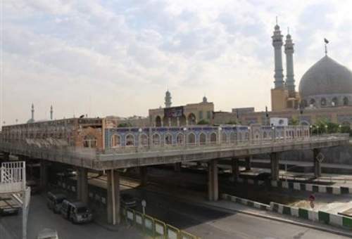 انتقاد رئیس شورای شهر قم از ساخت‌وسازها در صحن جوادالائمه؛ فعالیت‌های عمرانی متوقف شود