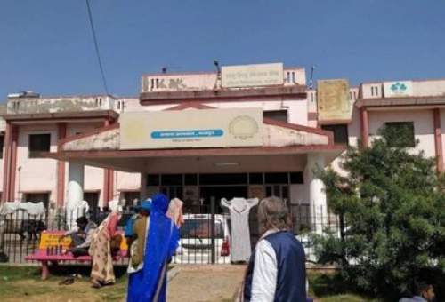 ممانعت پزشک هندو از مداوای زن مسلمان باردار موجب مرگ نوزاد شد