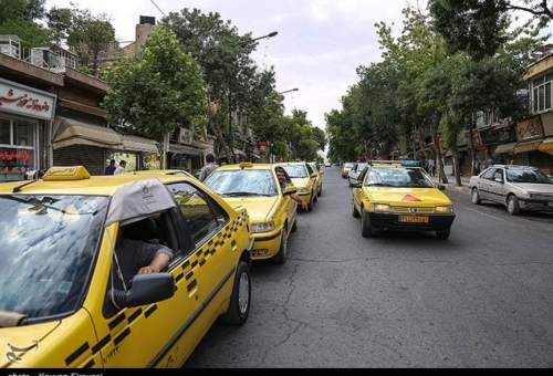 انتقاد رئیس شورای شهر قم از عدم برقراری بیمه بیکاری برای رانندگان تاکسی؛ تمدید تخفیف عوارض کسب صنوف قم