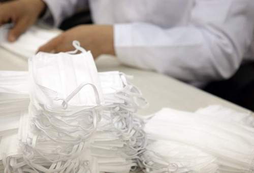توزیع 150 هزار ماسک یک لایه در داروخانه های قم