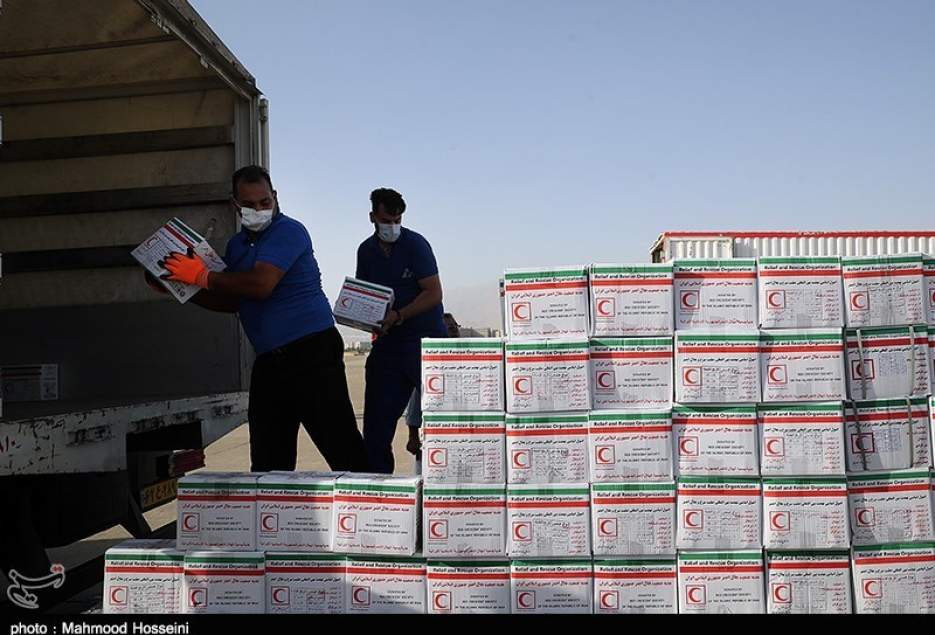 هلال احمر استان قم بیش از ۲۳۰۰ بسته غذایی برای حادثه‌دیدگان لبنان ارسال کرد