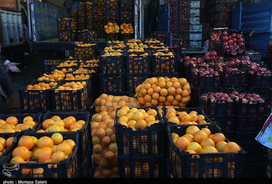 افزایش قیمت میوه تنظیم بازار شب عید را با چالش مواجه کرده است