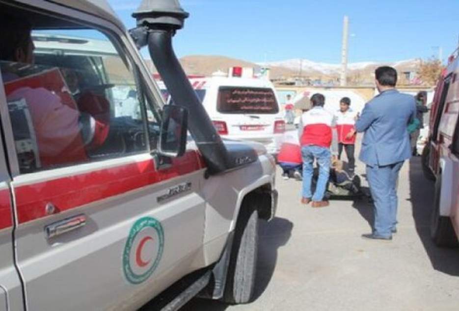 مشارکت ۲۰ تیم جستجو و نجات هلال احمر قم در مانور زلزله