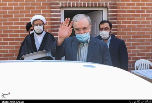 Photos: Health Minister meets Grand Ayatollahs in Qom
