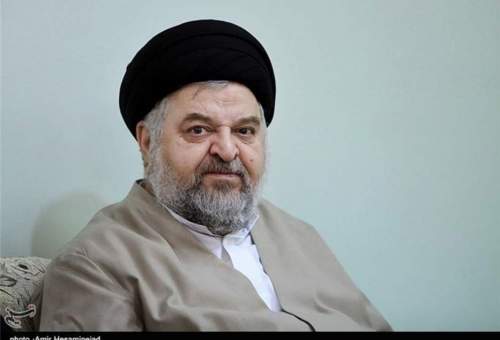 نماینده آیت‌الله سیستانی در ایران: حل بسیاری از مشکلات کشور ربطی به تحریم‌ها ندارد‌
