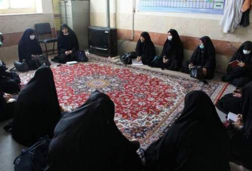 جایگاه زن در نظام جمهوری اسلامی بررسی شد
