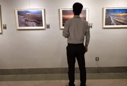 افتتاح نمایشگاه عکس «پلی گون» در نگارخانه فرهنگ قم