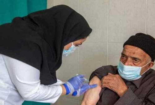 اجرای طرح واکسیناسیون سیار در مساجد قم