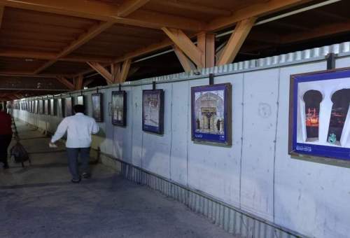 برپایی نمایشگاه عکس خیابانی «نشان ارادت» در قم