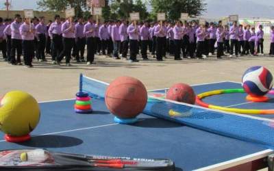 مدیرکل آموزش و پرورش قم:دانش‌آموزان قمی باید فرهنگ اسلامی را در ورزش به نمایش بگذارند.