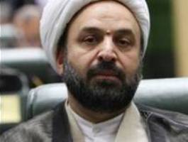 بانک‌ها و موسسه‌های مالی برای محرومیت زدایی قم سرمایه‌گذاری کنند