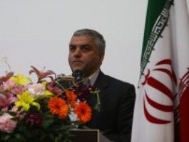 نقش مهم راهنمای زائران در رونق جاذبه گردشگری قم