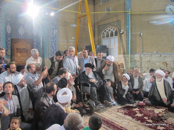 تصاویر وداع خبرنگاران با ضریح امام حسین(ع) در قم