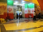هنوز ساعت ده نشده است اما کرکره‌های نمایشگاه هفته دولت قم را خیلی زودتر پایین کشیده‌اند.