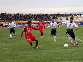 حاشیه های دیدار تیم های فوتبال صبای قم و پرسپولیس تهران