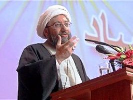آیت الله آملی لاریجانی، رییس قوه قضائیه.