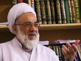 آیت الله گرامی در بیمارستان بستری شد