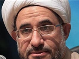 حرکت در مسیر بندگی با پیروی از حضرت محمد(ص) محقق می‌شود