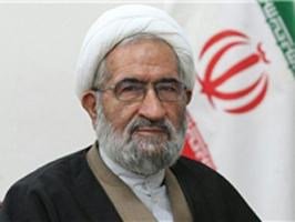 مراقب رسانه‌های معاند در انتخابات باشیم