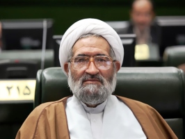 دولت باید واقعاً به دنبال عملی کردن اقتصاد مقاومتی باشد/ نباید کشور جولانگاه کالاهای خارجی باشد