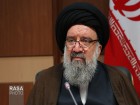 آیت الله خاتمی: لباس رهبری امت تنها بر قامت آیت‌الله خامنه‌ای زیبنده است