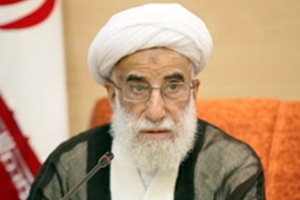 آیت الله جنتی:  خط مشی آیت الله مشکینی(ره) درس بزرگی برای همگان در حمایت از نظام و ولایت مطلقه فقیه است