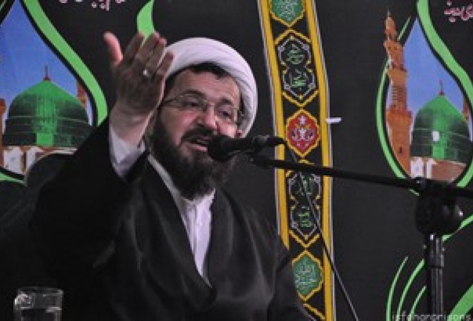 ترامپ یزید امروز است/ نترسیدن از طاغوت فرهنگ عاشورا است