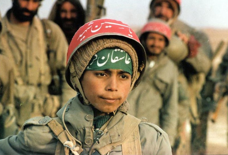 دانش‌آموزانی که به دانشگاه جبهه رفتند/ اولین شهید دروازه ری قم