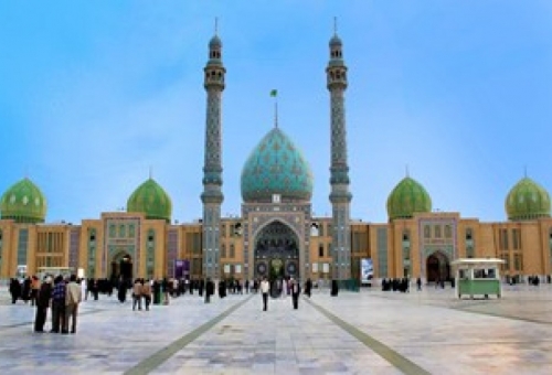 برگزاری همایش منجی موعود در مسجد مقدس جمکران