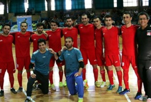 پذيرايي آتلیه‌طهران قم از نايب‌قهرمان فصل 2017 فوتسال آسيا