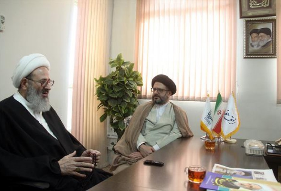 آیت الله اعرافی، مدیری با دید باز و جدیت کامل است