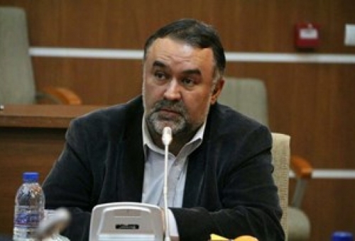 برنامه ریزی برای تولید 1500 مگاوات برق خورشیدی در قم